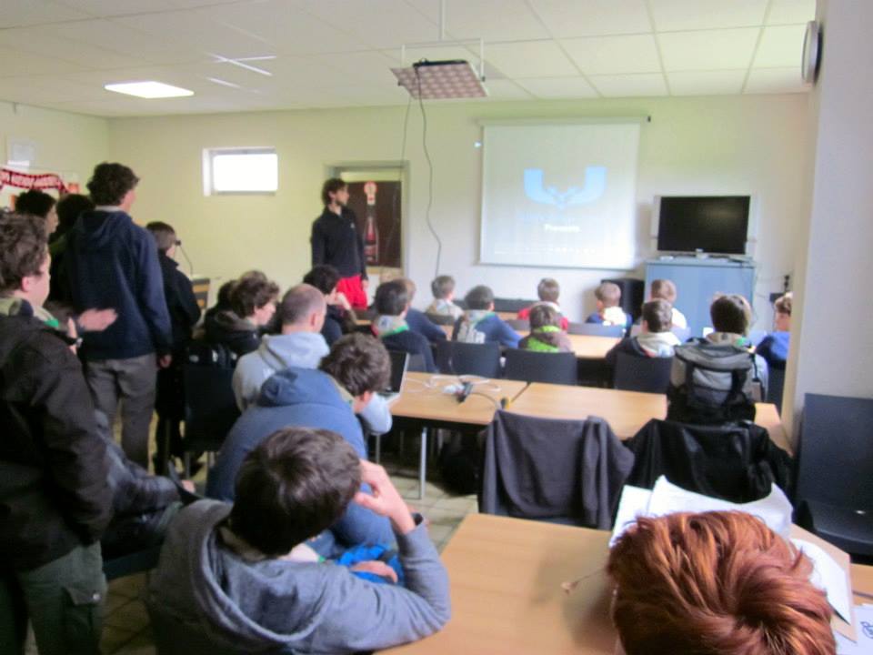 Sint-Martinus den XIIde - Frisbee Initiatie 2013